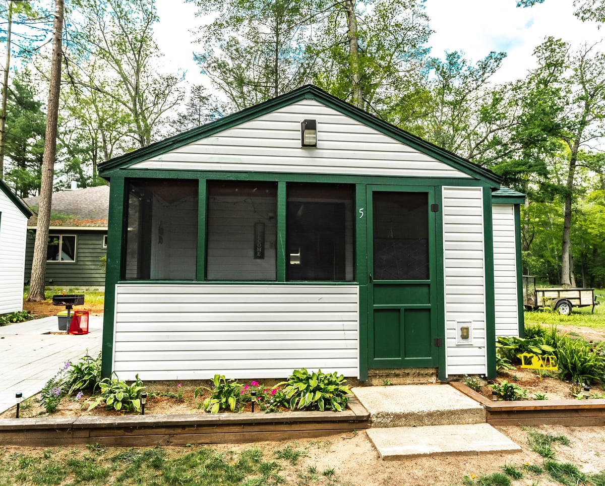 Big Blue Lake Cottages — 5
