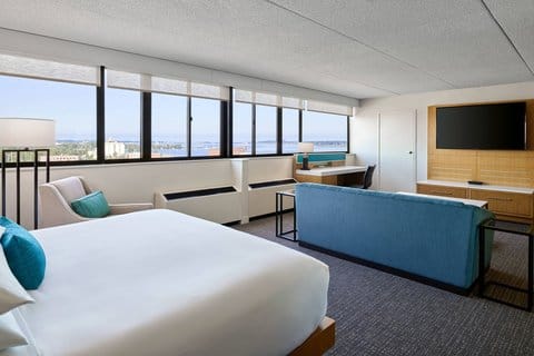 Delta Hotels Muskegon Convention Center — 2