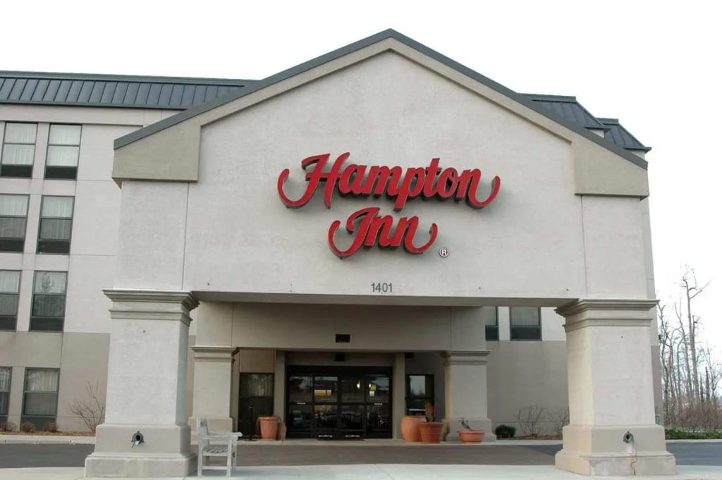 Hampton Inn Muskegon — 5