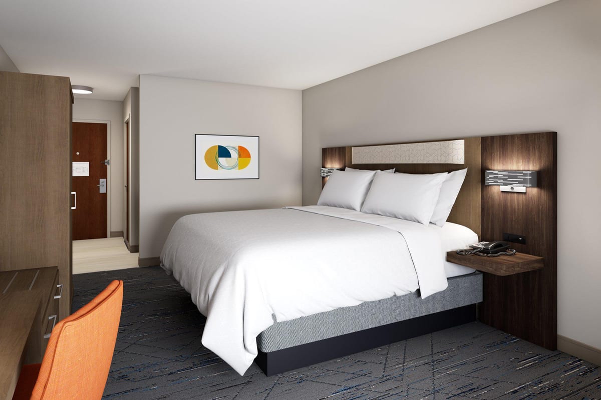 Holiday Inn Express & Suites Muskegon - Grand Haven by IHG — 1