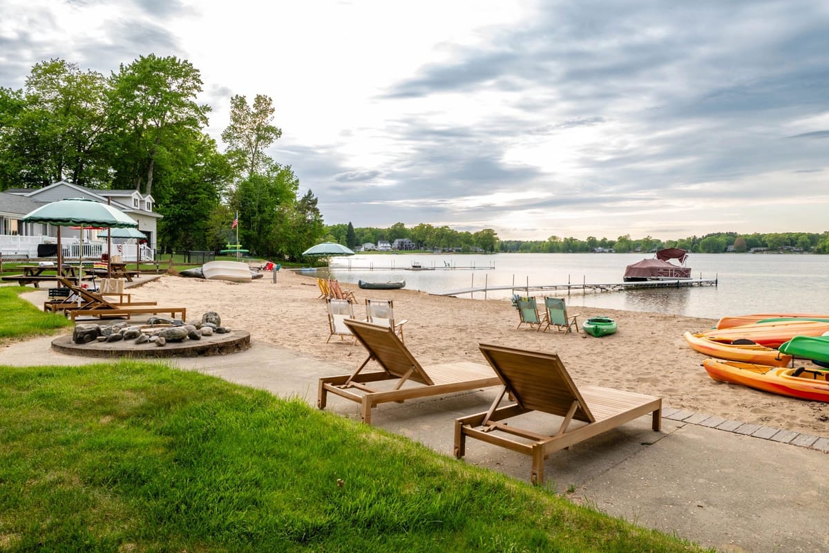 South Shore Resort And Retreats — 3