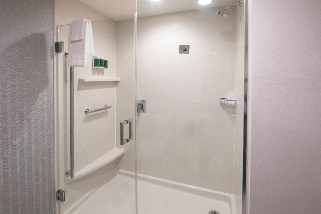 Fairfield by Marriott Edmonton International Airport — 3