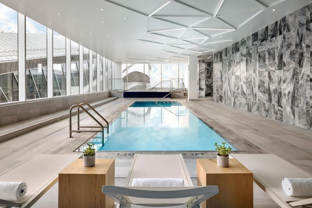 JW Marriott Edmonton ICE District — 4