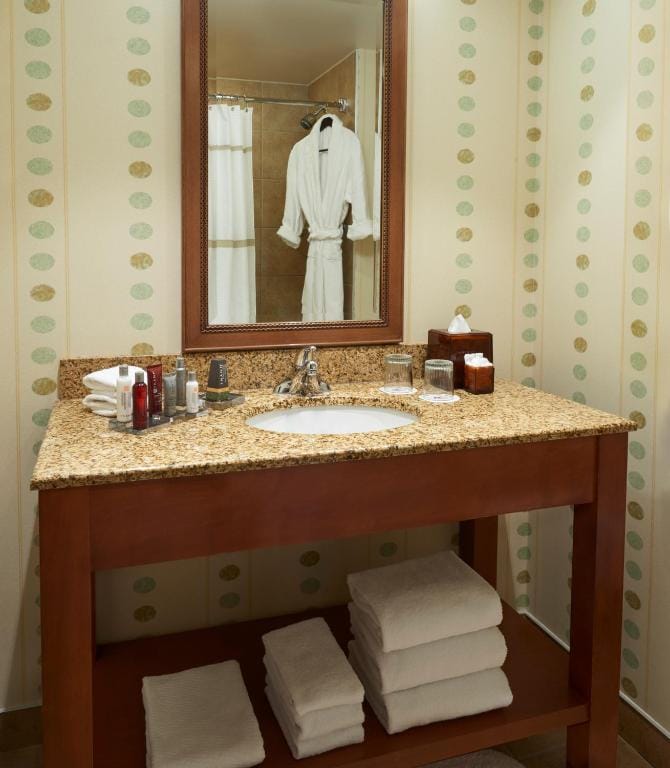 River Cree Resort & Casino — 3